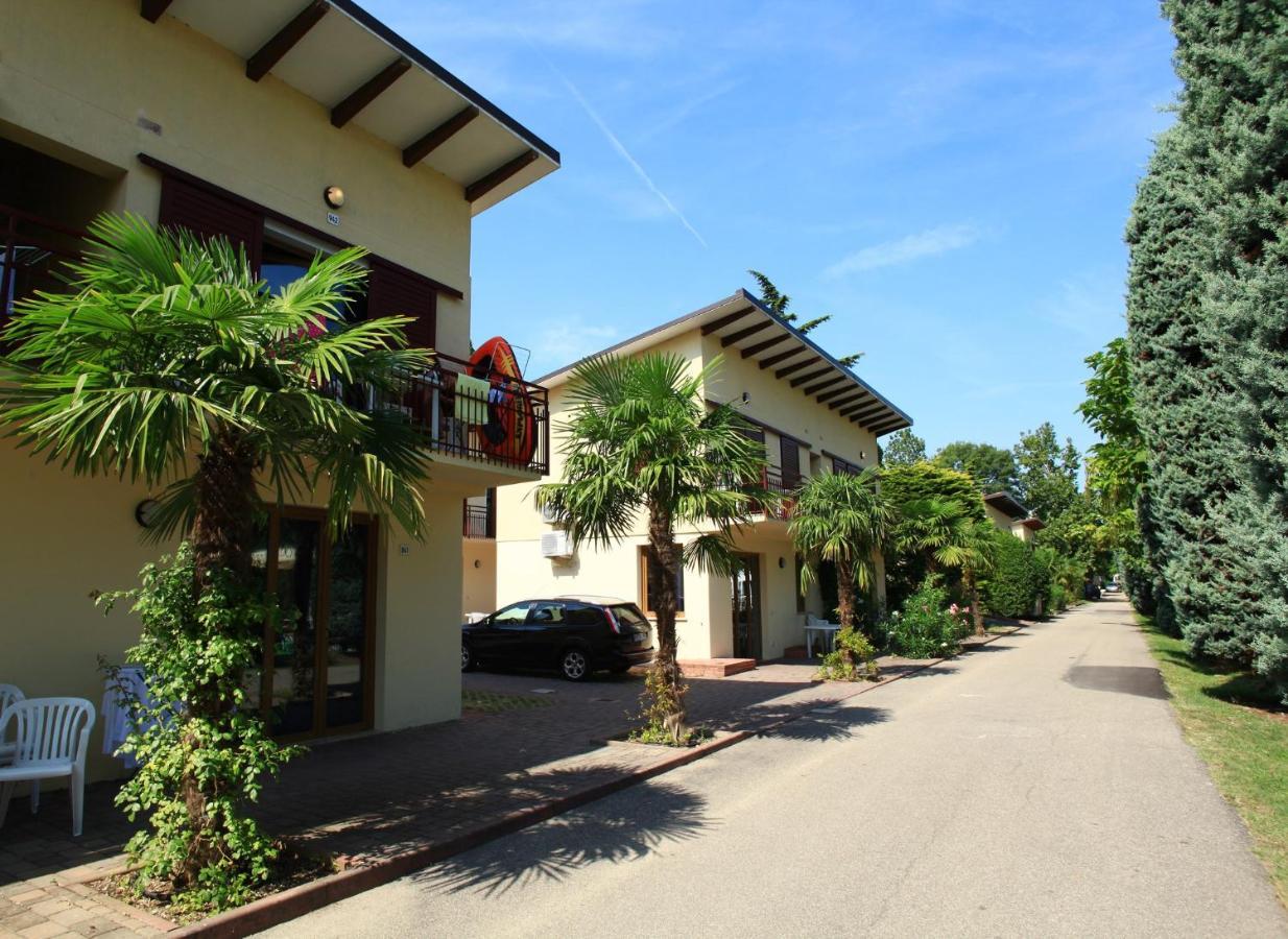 Apartments In Peschiera Del Garda 22097 Exterior photo
